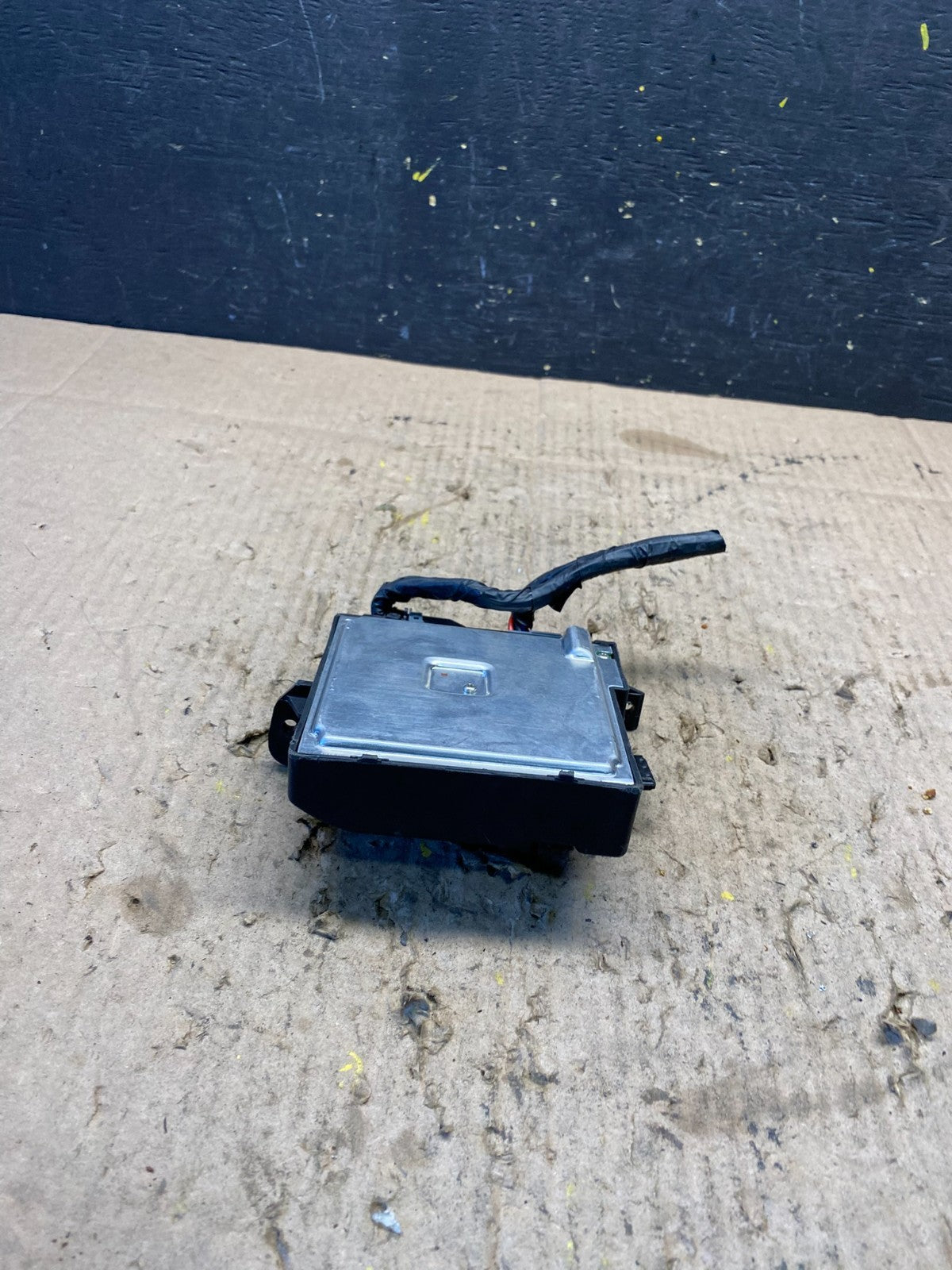 2006-2014 Kia Sedona Entourage Power Sliding Door Control Module P7959DG2