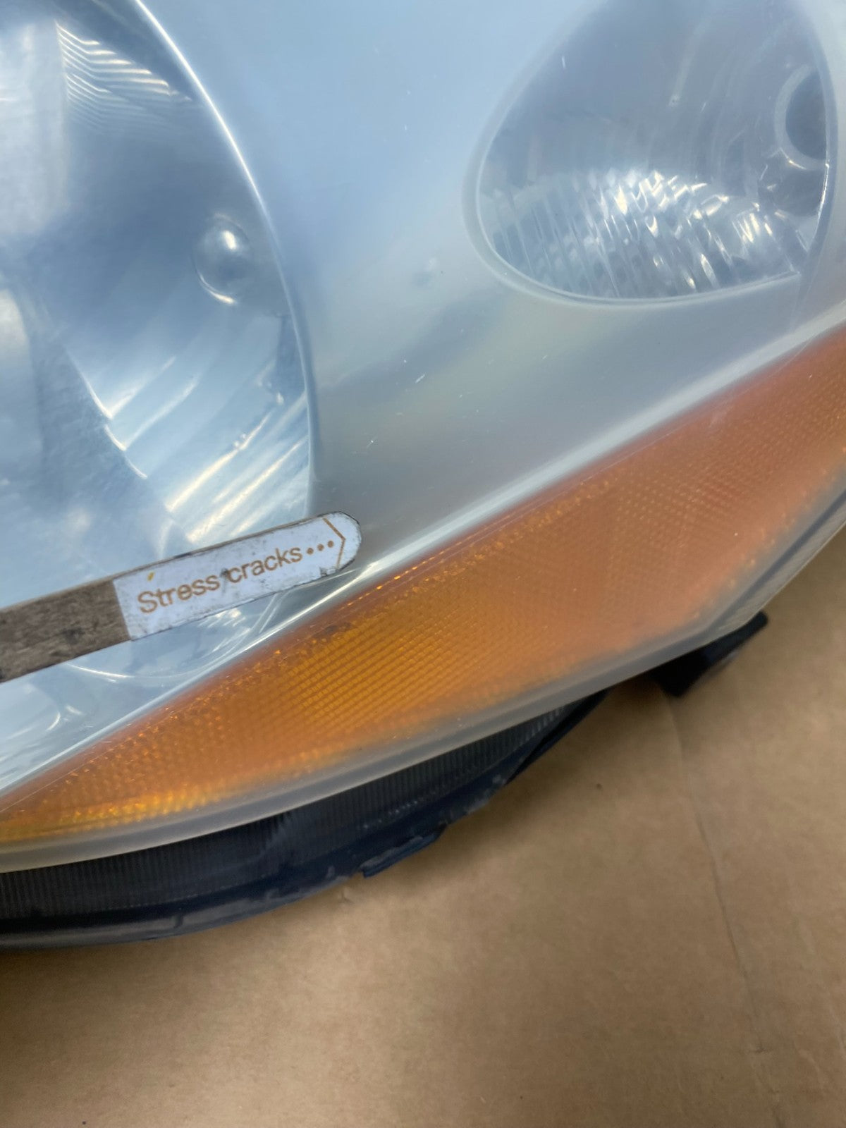 2006 to 2010 Toyota Sienna Left+Right Side Set Headlights Halogen X2752 DW6