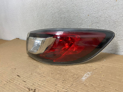 2010 2011 2012 2013 Mazda 3 Right Passenger Rh Side Tail Light AG9129 LK2
