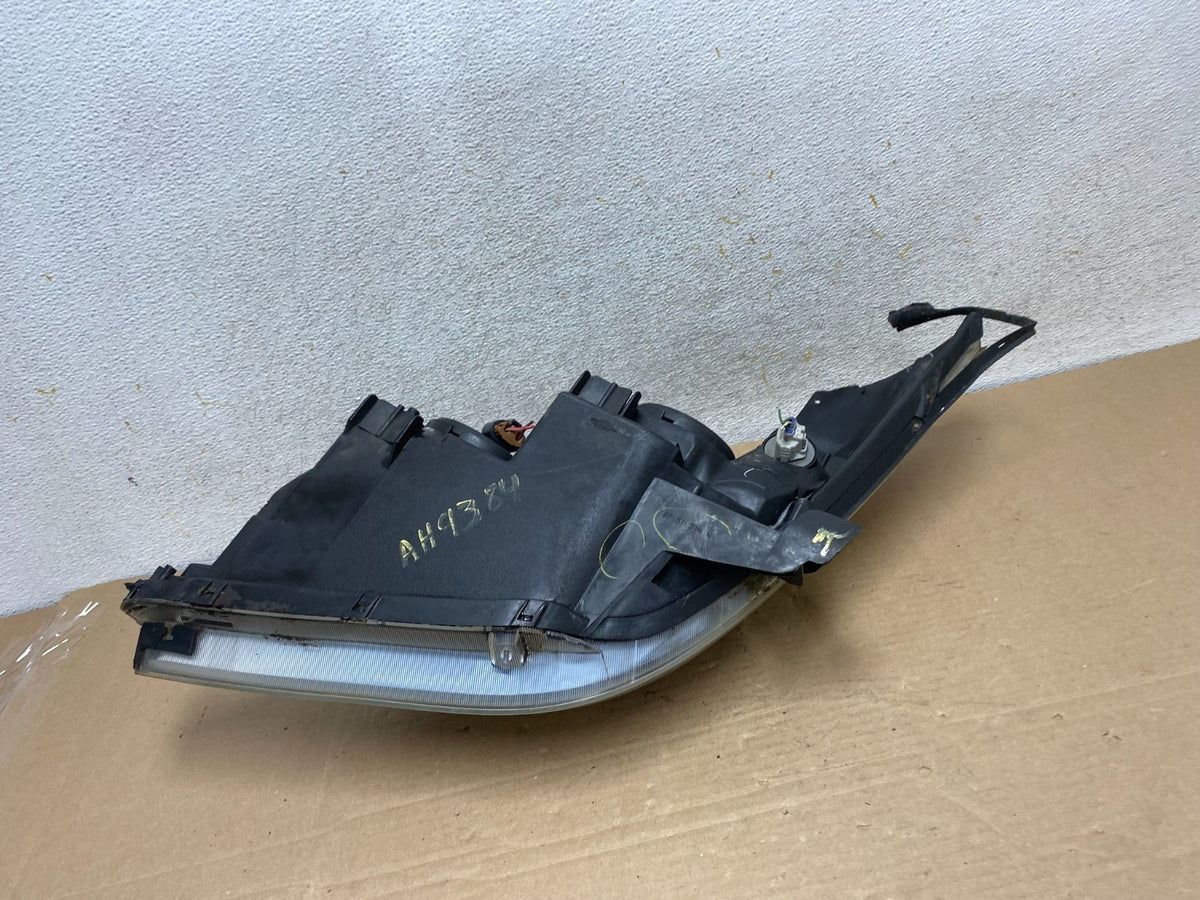 2004 2005 2006 Toyota Solara Halogen Headlight Right Passenger Side AH9384 DW9