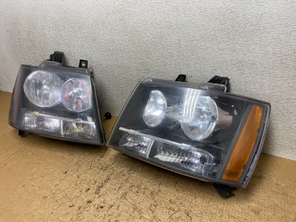 2007 to 2013 Chevrolet Suburban Tahoe Left+Right Set Headlights TYC V8698 DW1