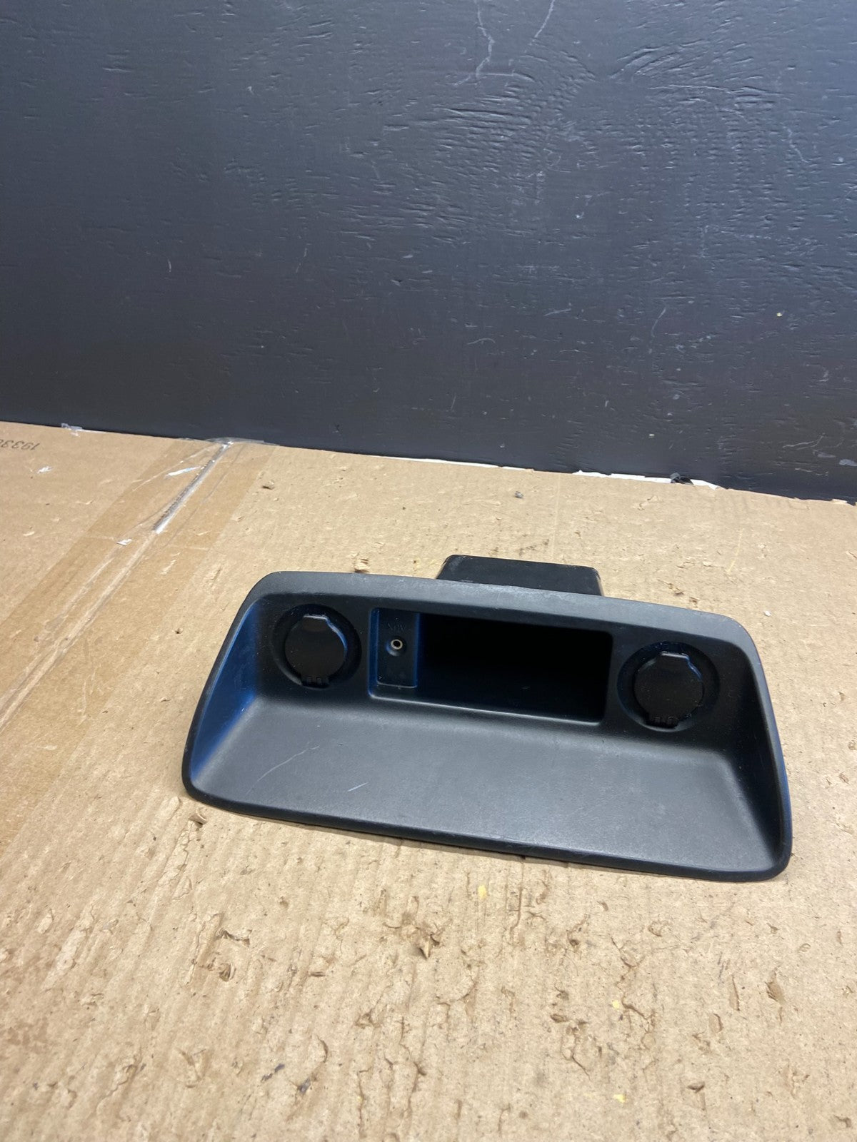 2008 to 2012 Nissan Armada Radio Bezel Cubby Storage Trim Aux ab5736 DG0