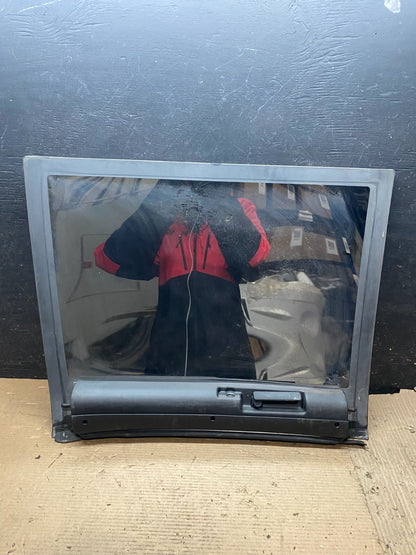 1984 to 1992 Pontiac Firebird Right Passenger Side Sunroof Top Glass V71934