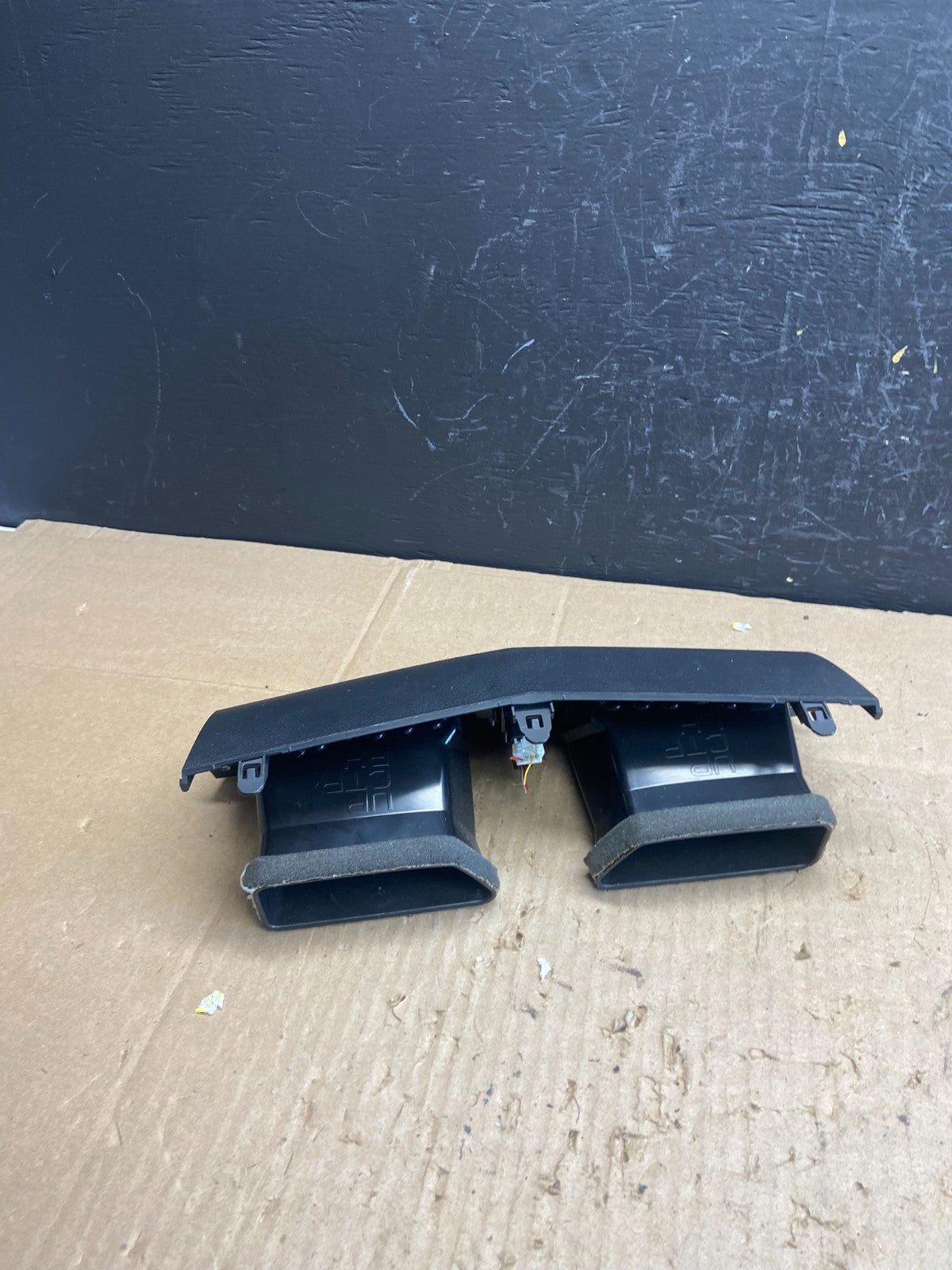 2016-2018 Nissan Altima Center Dash Vents Ac Air Vent Trim Panel Bezel AB9676 DG3