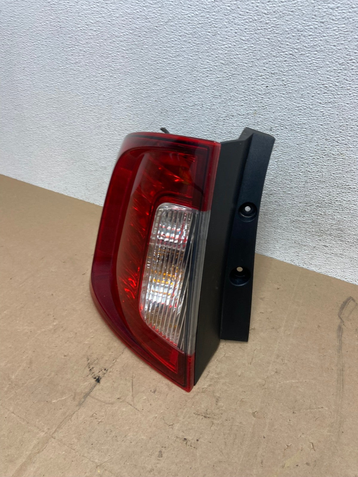 2011 to 2014 Ford Edge Sport Smoked Left Driver Lh Side Tail light AE6803 LK1
