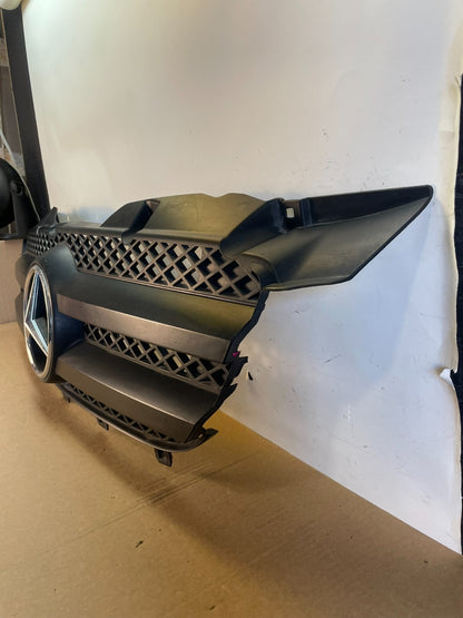 2006 to 2013 Mercedes Sprinter Front Upper Grill Grille AG2910 DG1