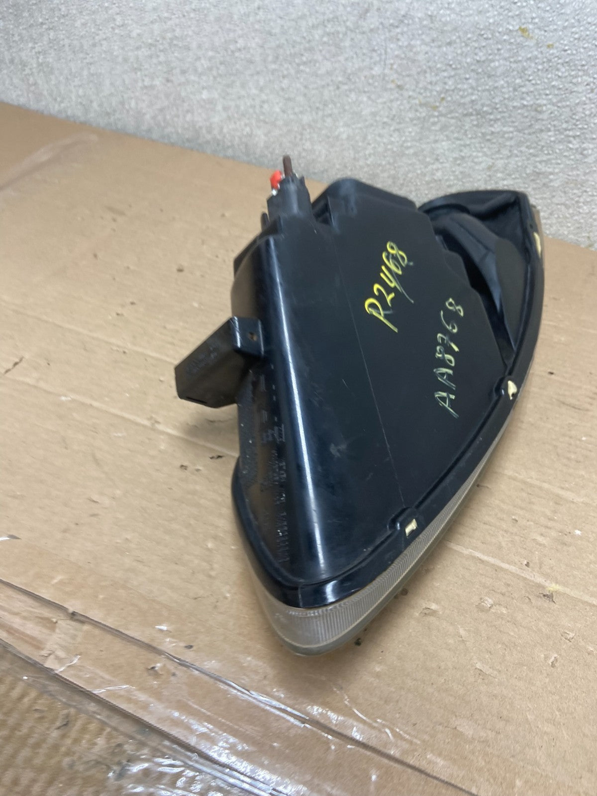 2001 to 2002 Chrysler Sebring Right Passenger Rh Side Headlight Oem AA8768 DG7