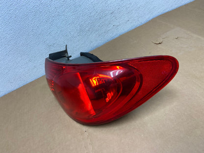 2007 to 2010 Hyundai Elantra Sedan Right Passenger Side Tail Light AC8345 LK1