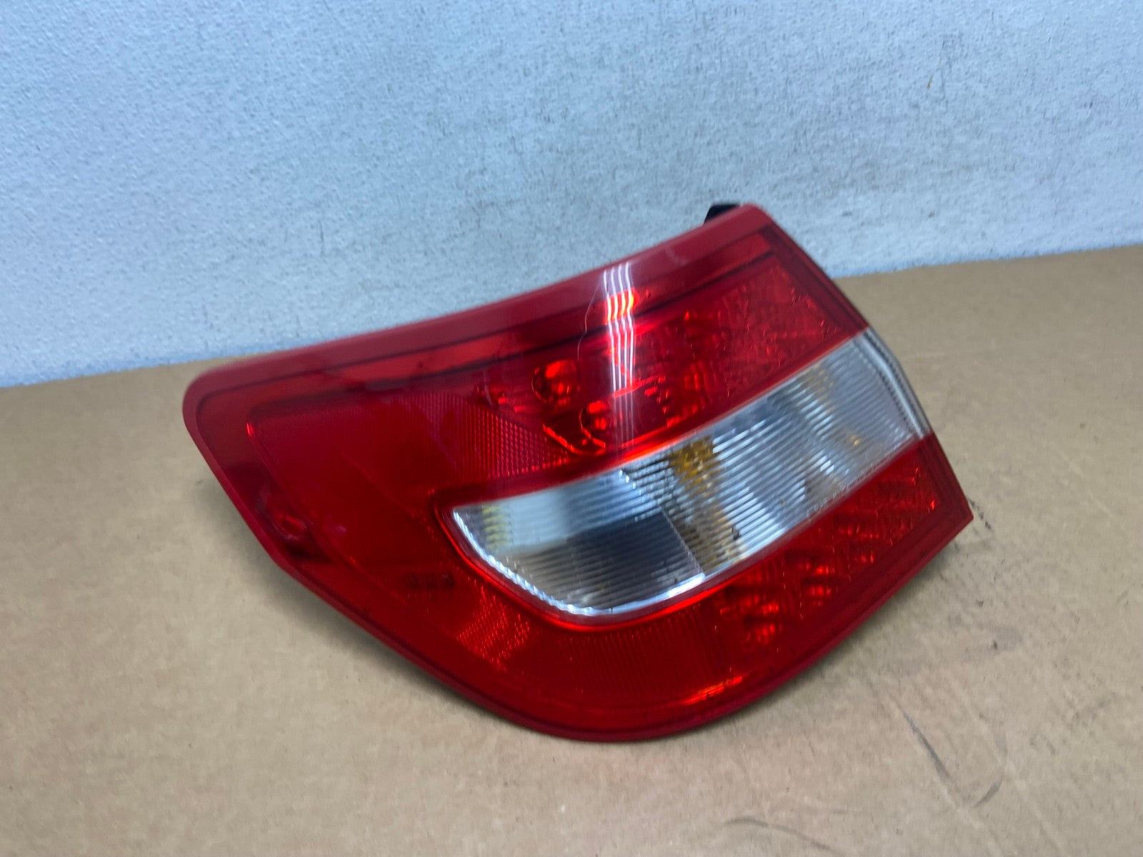 2007 to 2009 Lincoln MKZ Zephyr Left Driver Lh Side Tail Light AD5389 LK0