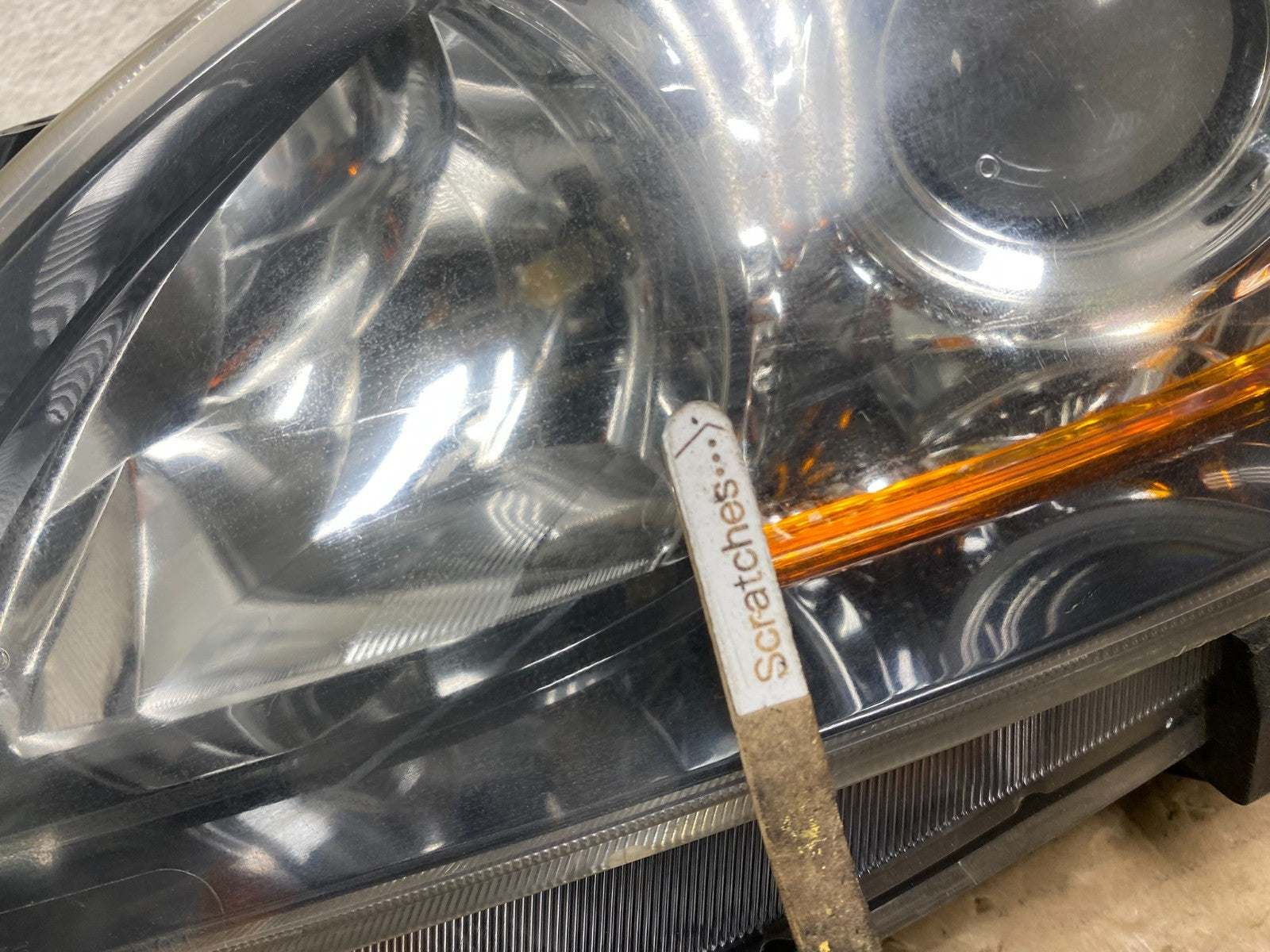 2010 - 2013 Mazda 3 Left Driver LH Halogen Headlight AG9277 DW3