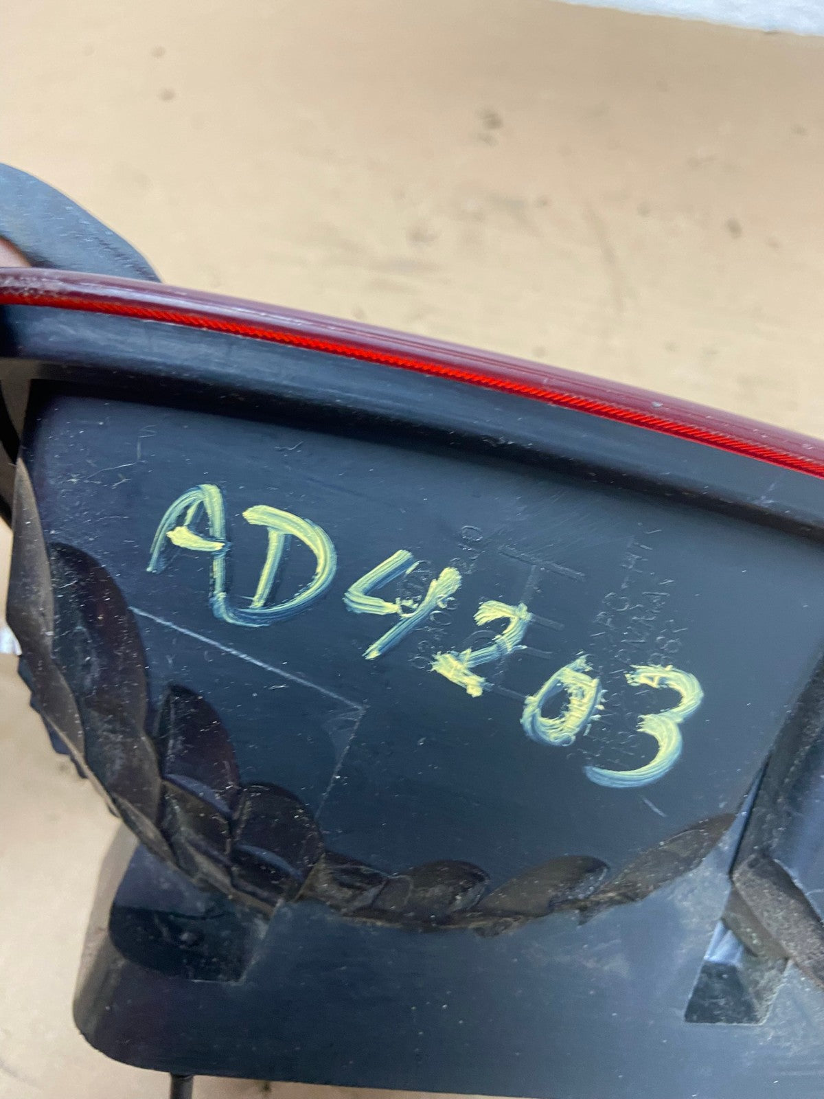 2009 2010 2011 Kia Borrego Right Passenger RH Side Inner Tail Light AD4203 LK6