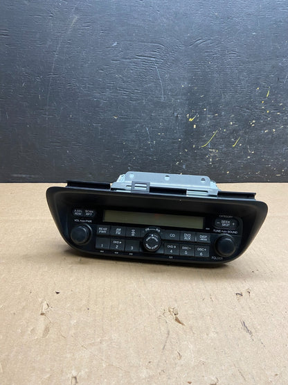 2005 to 2010 Honda Odyssey Am Fm Cd Player Radio Receiver T4451 DG0