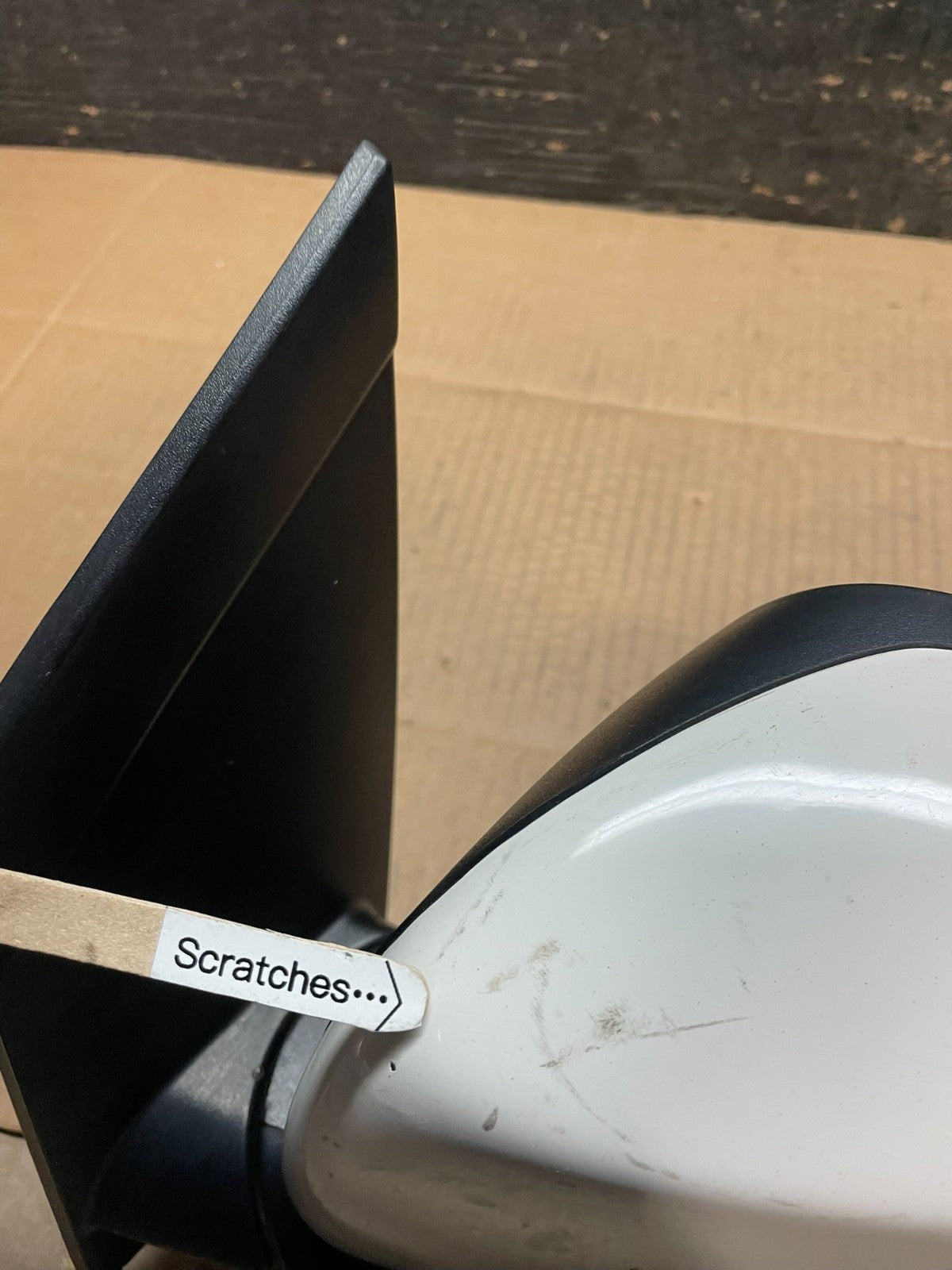 2009 to 2014 Volkswagen Routan Left Driver LH View Door Mirror Y1668 MS6