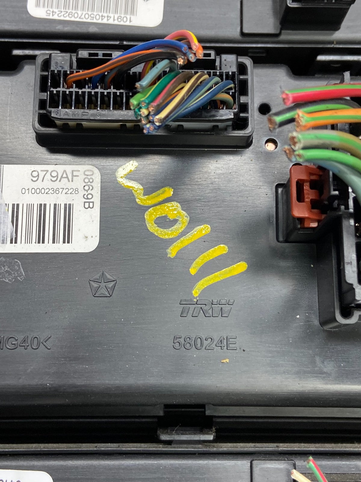 2008 to 2010 Jeep Grand Cherokee Center A/C Heater Climate Control W0111 DG7