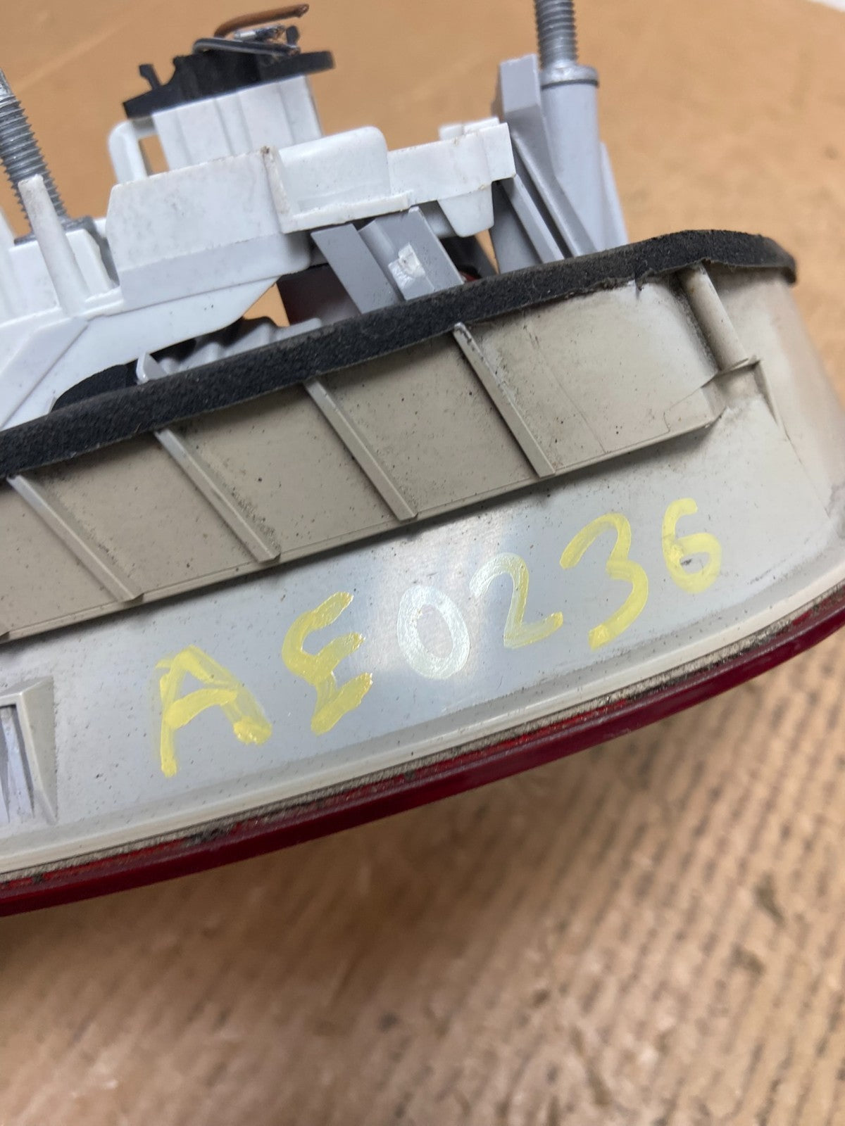 2004 to 2008 Audi A4 Avant Left Driver LH Inner Tail Light AE0236 DW7