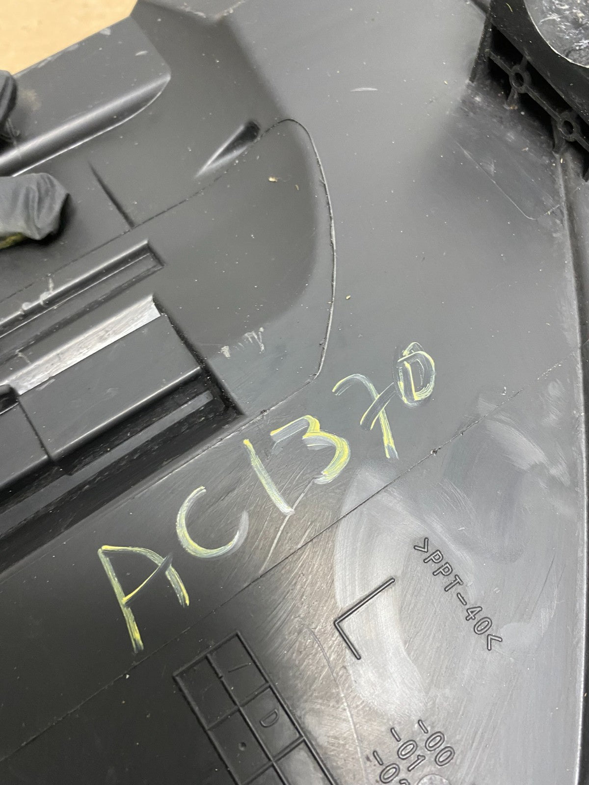2005 to 2008 Audi A6 Left Driver Side Headlight Xenon HID OEM AC1370 DW10