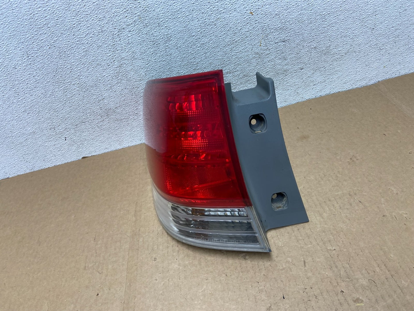 2008 2009 2010 Honda Odyssey Left Driver LH Side Tail Light AF9572 DW1