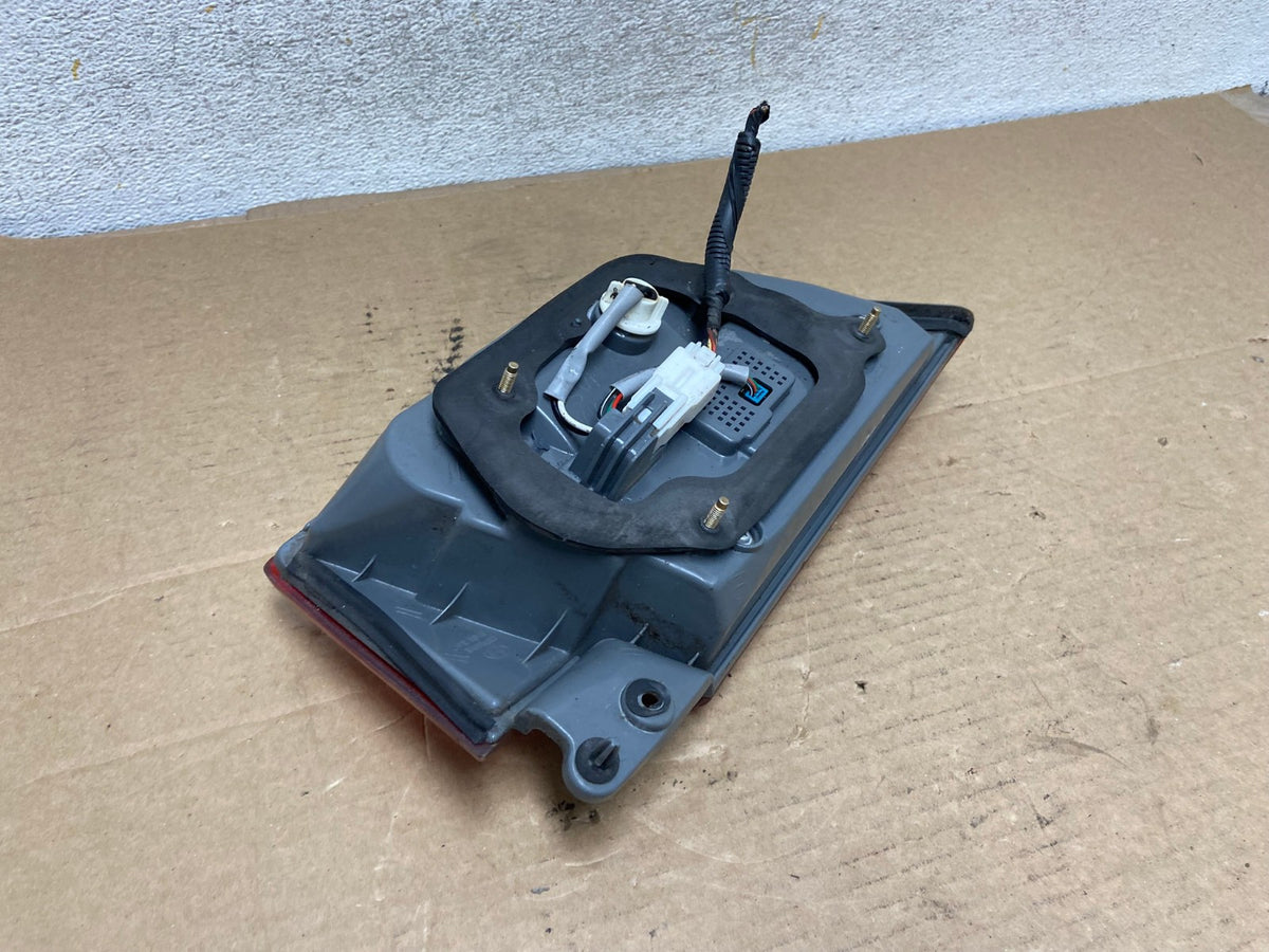 2006 2007 2008 2009 Hyundai Azera Right Passenger Inner Tail Light AH7897 LK4
