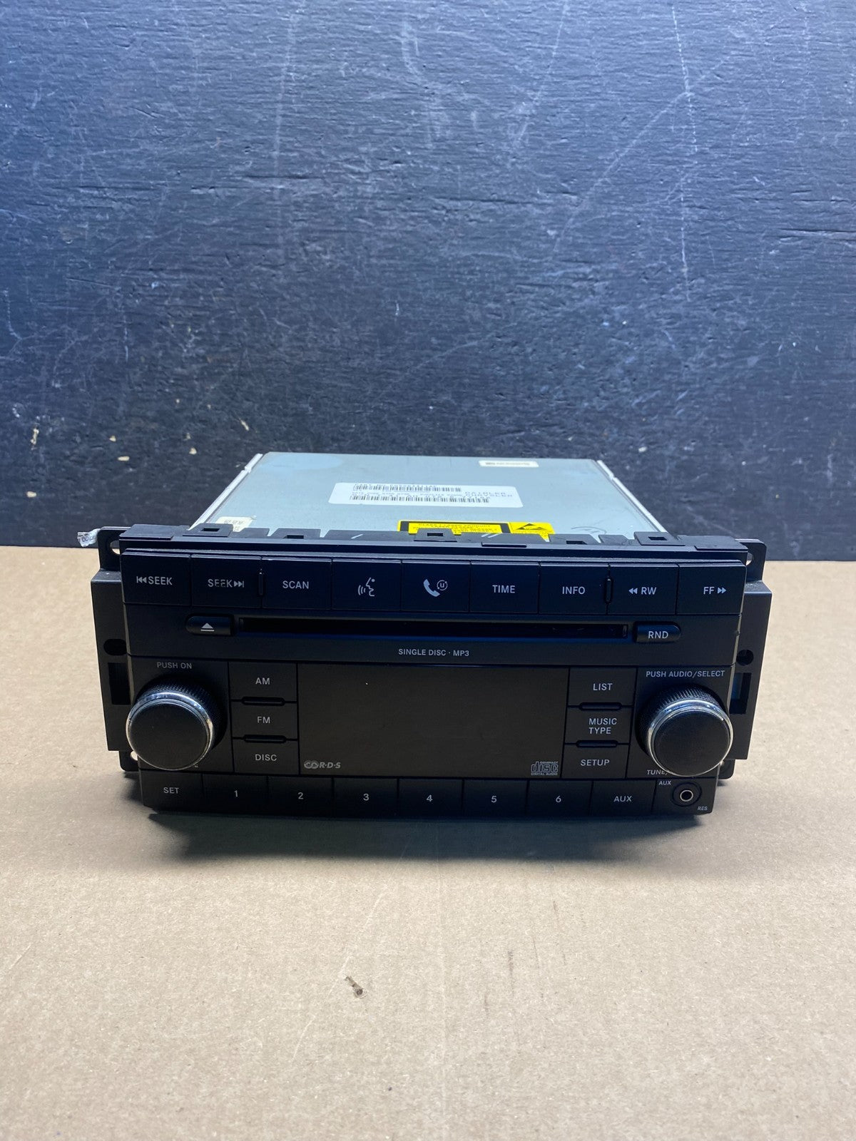 2007-2012 Chrysler Dodge Jeep Ram Radio CD MP3 AUX Receiver AG4004 DG0