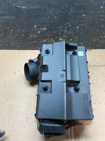 2007 to 2010 BMW X5 Air Intake Cleaner Filter Housing Box OEM V9788 DG4