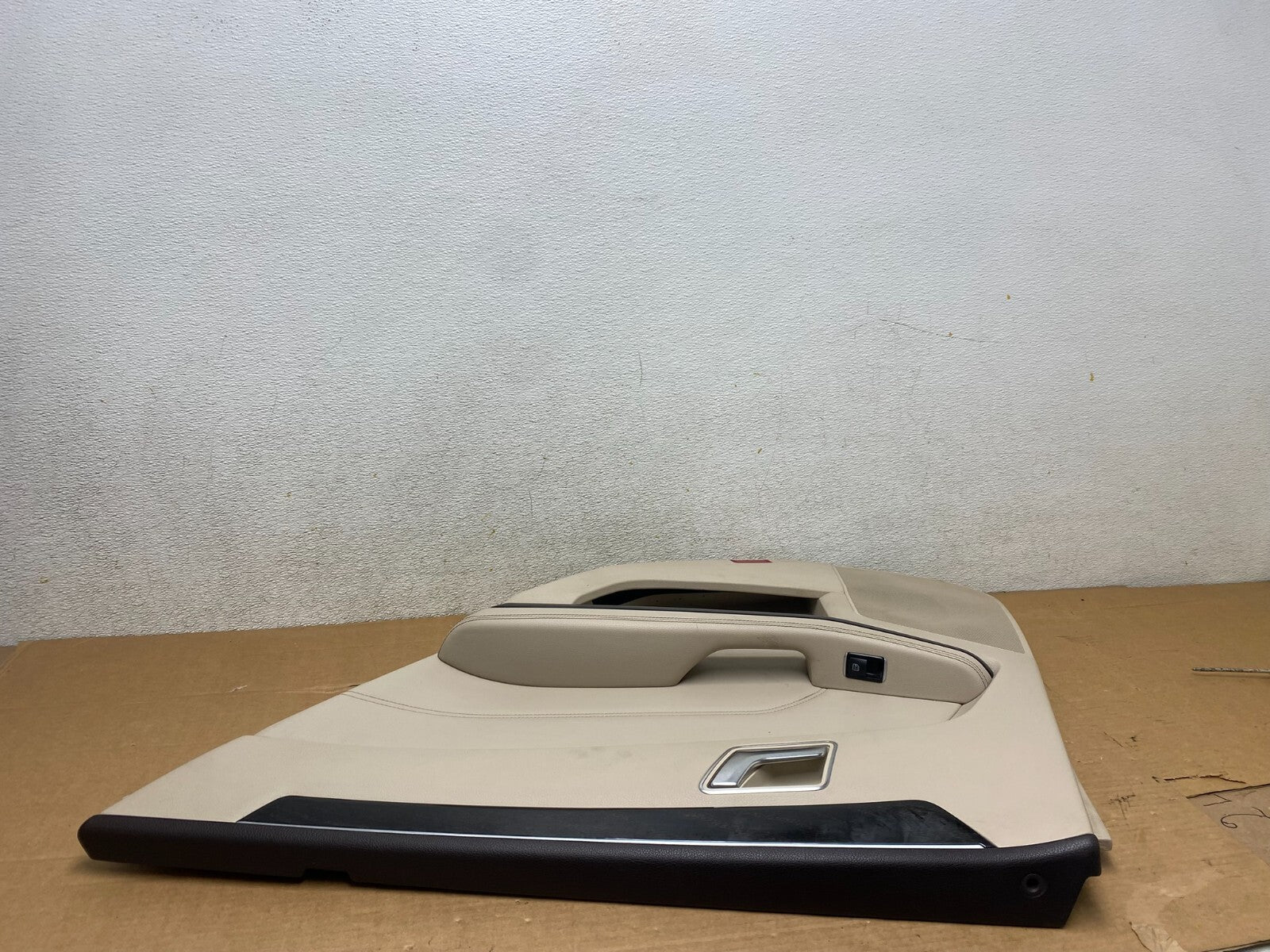 2014 to 2016 Mercedes-Benz E350 Rear Right Interior Door Panel Trim M6901 DG5