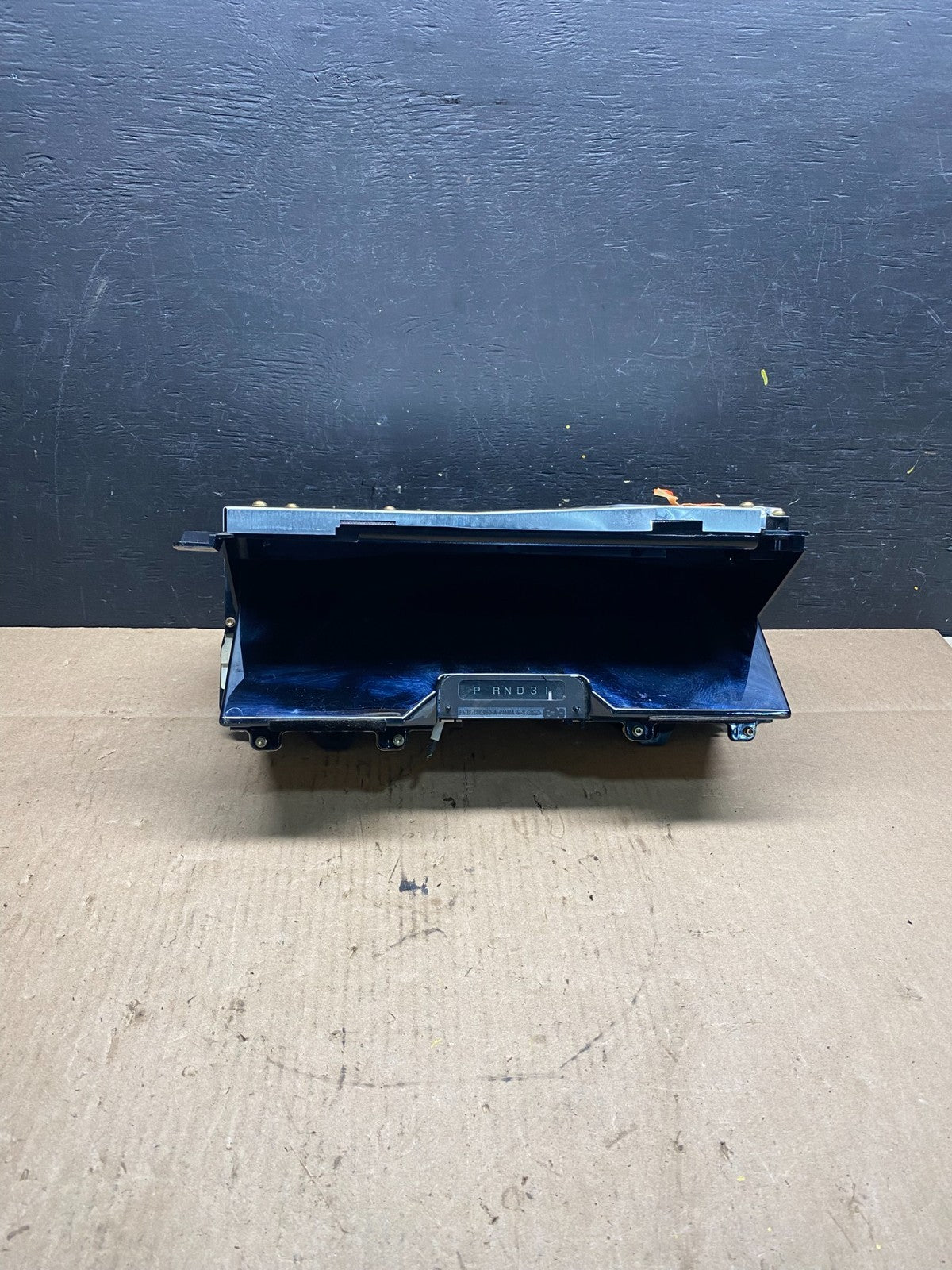 2001-2002 Lincoln Continental  Speedometer Gauge Cluster R O6861 GD0