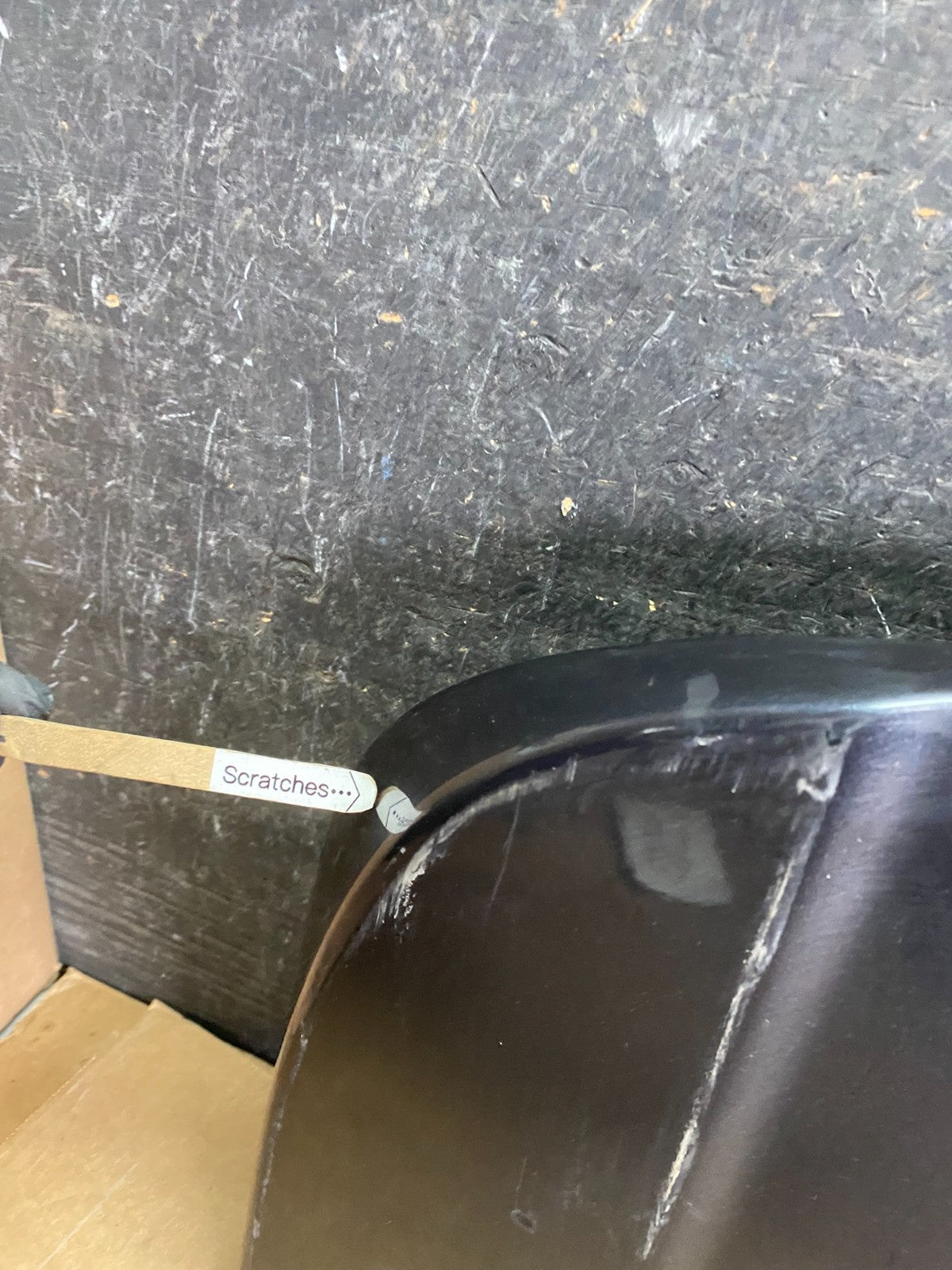 2014 - 2019 Jeep Grand Cherokee Liftgate Back Door Spoiler & Light OEM Y9304 DG3