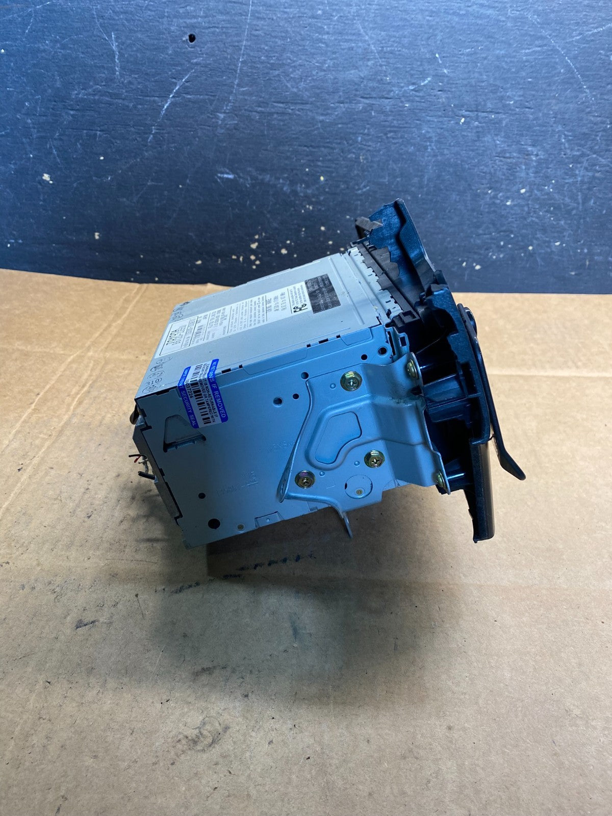 2002 to 2003  Lexus ES330 Es300 Radio Screen Receiver CD Air Vent OEM  AB3705 DG2