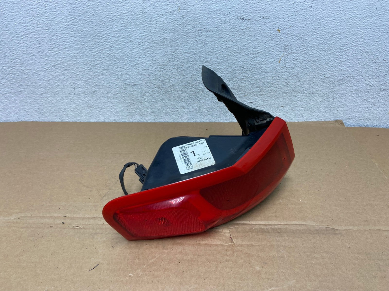 2010-2018 Lincoln Mkt Left Driver Lh Side Tail Light AD3782 LK2