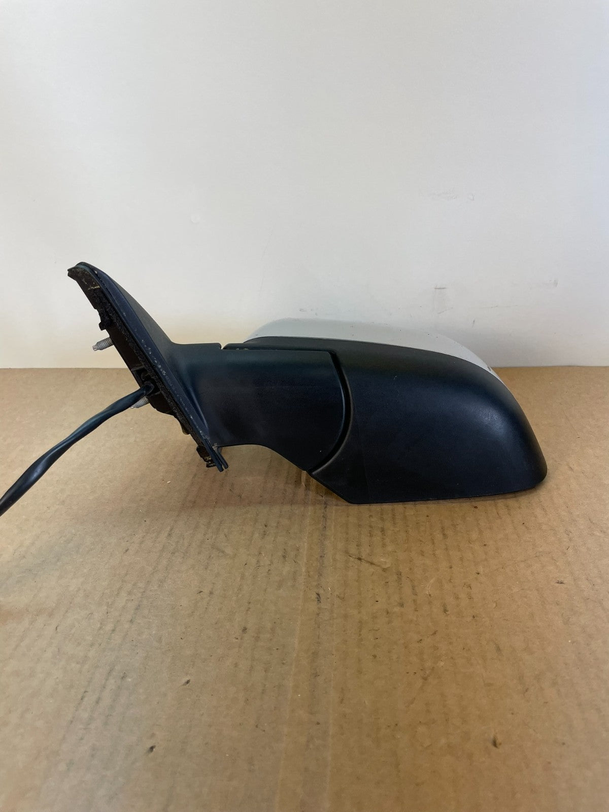 2011 to 2012 Nissan Leaf Heated Driver Left Side View Door Mirror AF54893