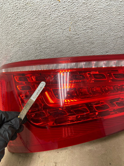 2009 to 2012 Audi Q5 Left Driver LH Side Tail light AG4753 LK3