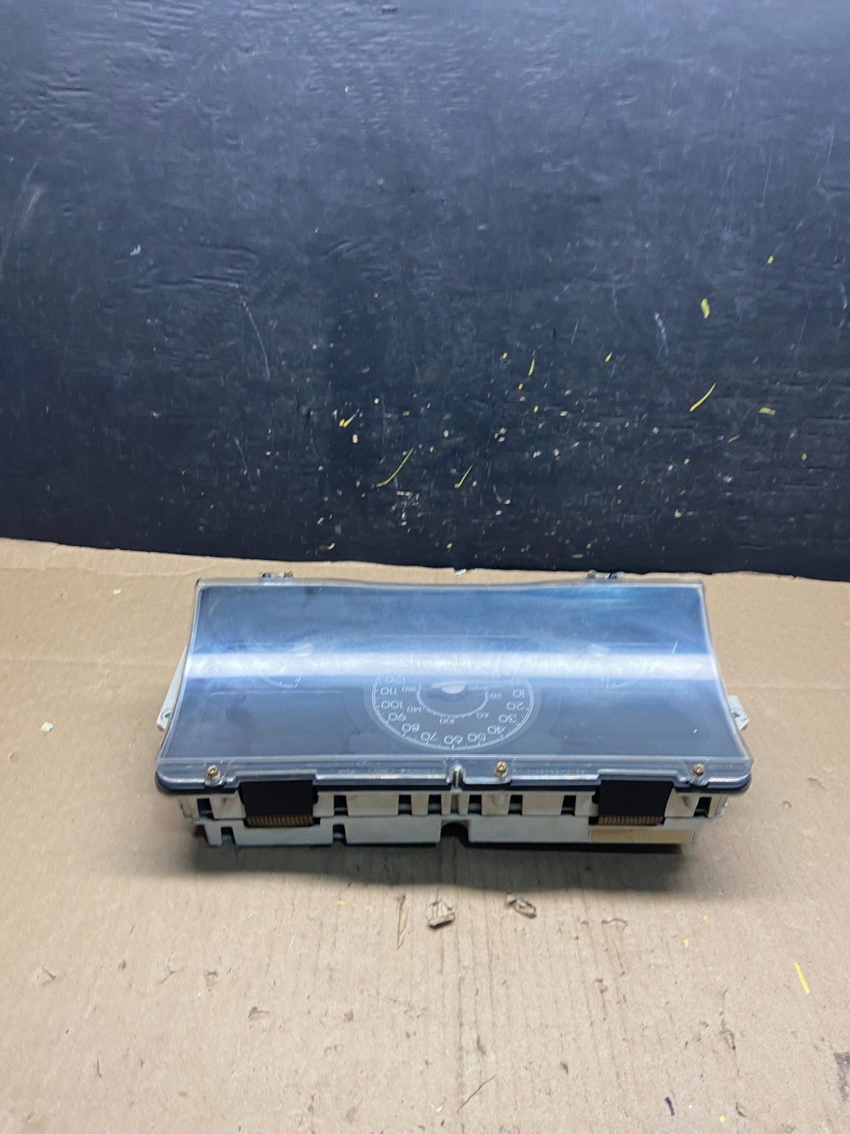 1998 to 2002 Lincoln Town Car Speedometer Gauge Cluster t1963 DG3