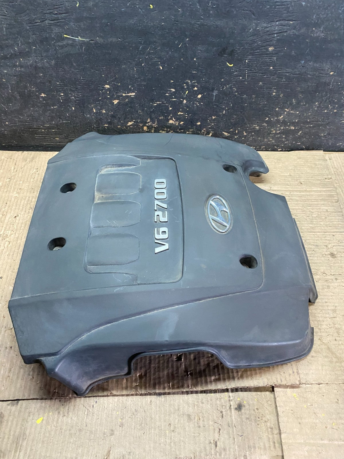 2005-2008 Hyundai Tucson 2.7L Engine Motor Cover OEM W9847 DG3
