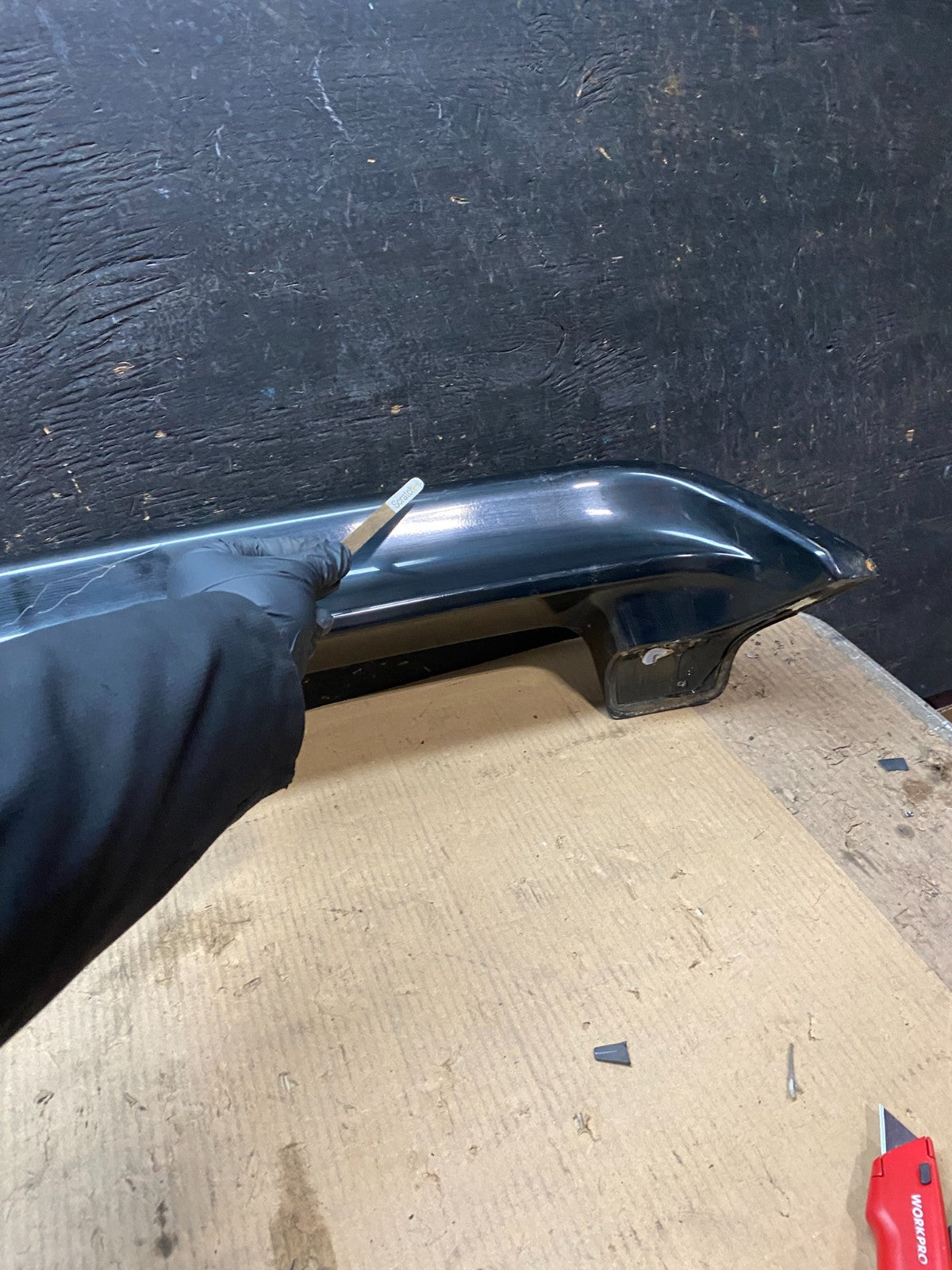 2000 to 2006 Mitsubishi Montero Rear Spoiler Trunk Wing OEM X3319 DG13
