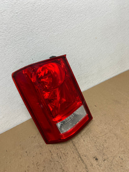 2009 to 2015 Honda Pilot Left Driver Lh Side Tail light AC7318 LK2