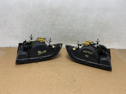 1989 to 1996 Chevrolet Beretta Left+Right Set Side Tail Light AH7766 DG6