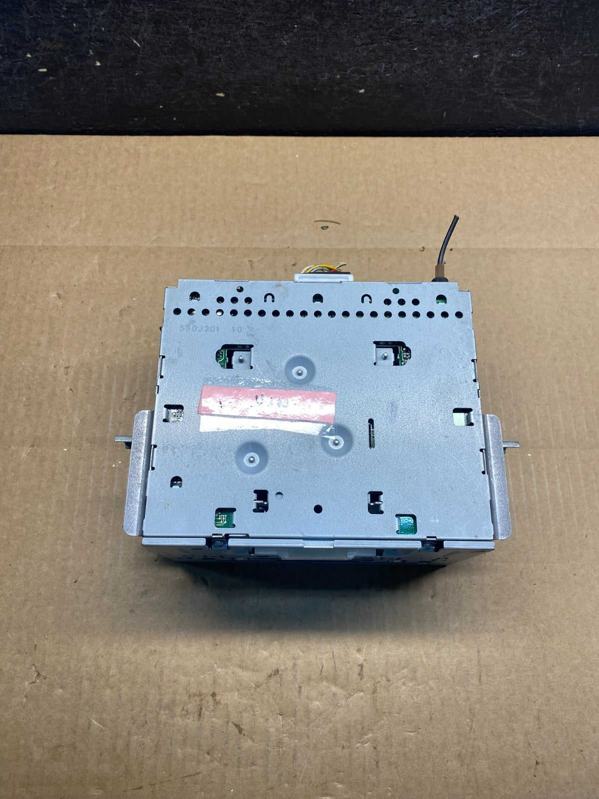 2006-2011 Mitsubishi Endeavor AM/FM/CD/MP3 Radio Head Unit Receiver AG9527 DG4