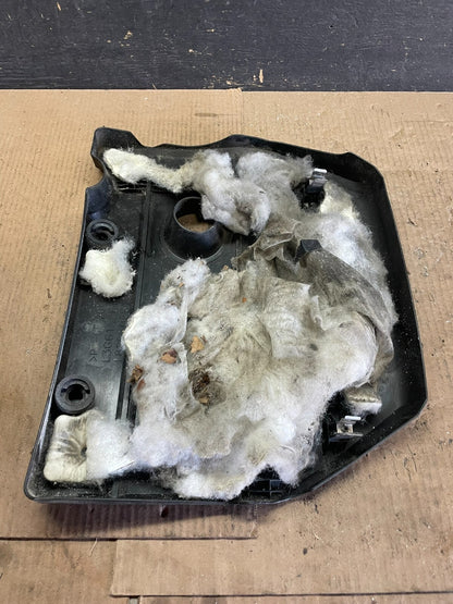 2004 to 2009 Mazda 3 DOHC 16 VALVE Engine Shield Top Cover M8827 PS6