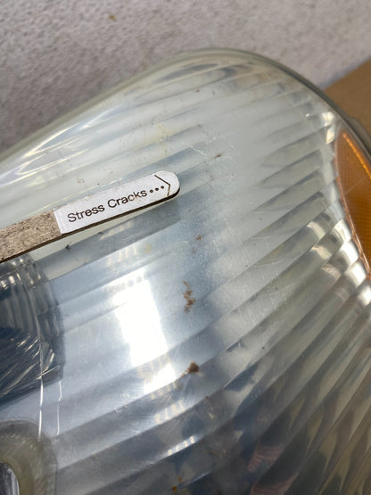 2005 to 2009 Chevrolet Equinox Left Driver LH Halogen Headlight AG8924 DW3
