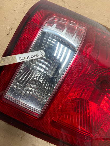 2007 2008 2009 2010 Jeep Grand Cherokee Left Driver Lh Tail Light AD4401 LK3