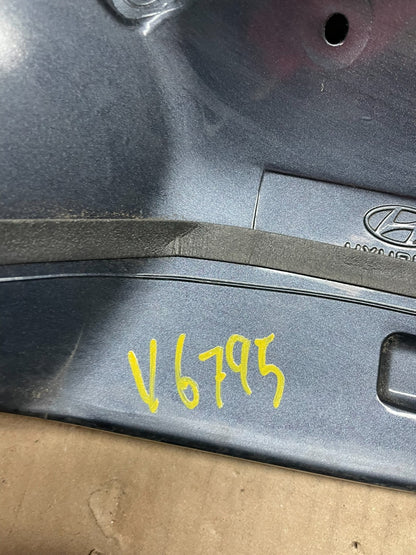 2005 to 2011 Hyundai Accent Trunk Lid Hatch 3rd Brake Light Spoiler V6795 DG10