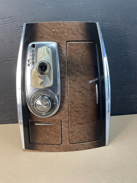 2008 to 2010 Infiniti QX56 Center Console Shifter Bezel Woodgrain AE3399 DG0