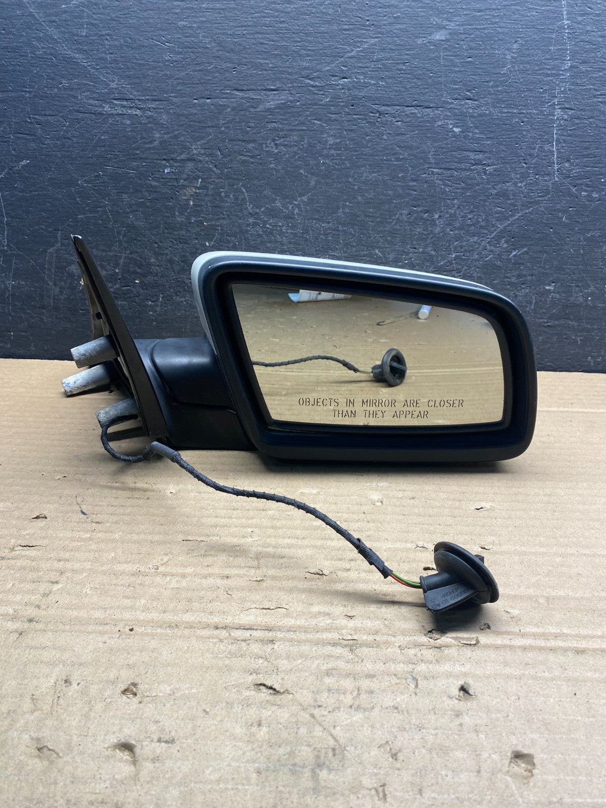 2006 - 2010 BMW 528i 530i 535i Right Passenger Door View Mirror AD9481 DW9
