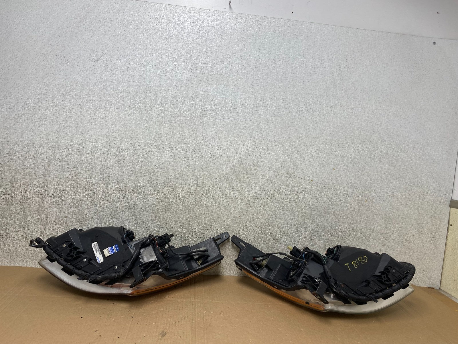 Sedan 2010 2011 2012 Nissan Altima Headlights Halogen Left+Right Side T8180 DW11