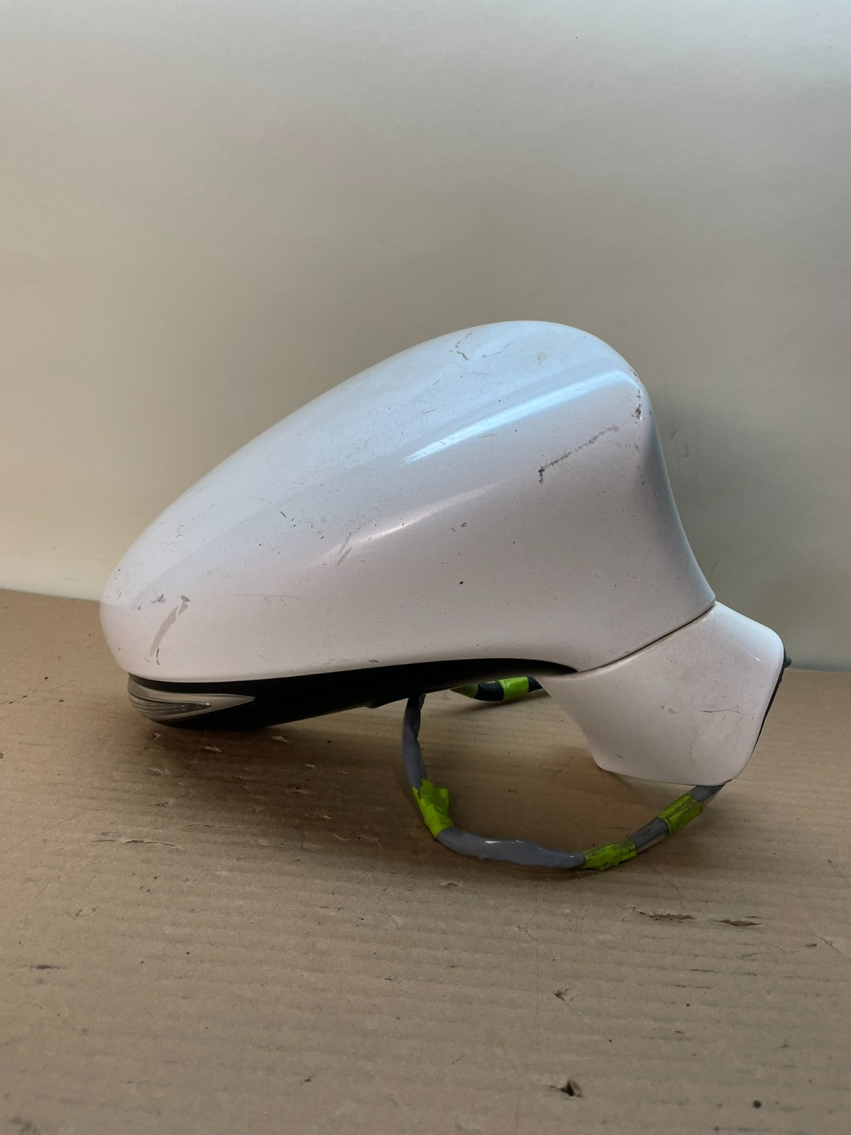 2013-2015 Lexus ES350 Right Passenger Blind Spot View Door Mirror AH8721 DG0