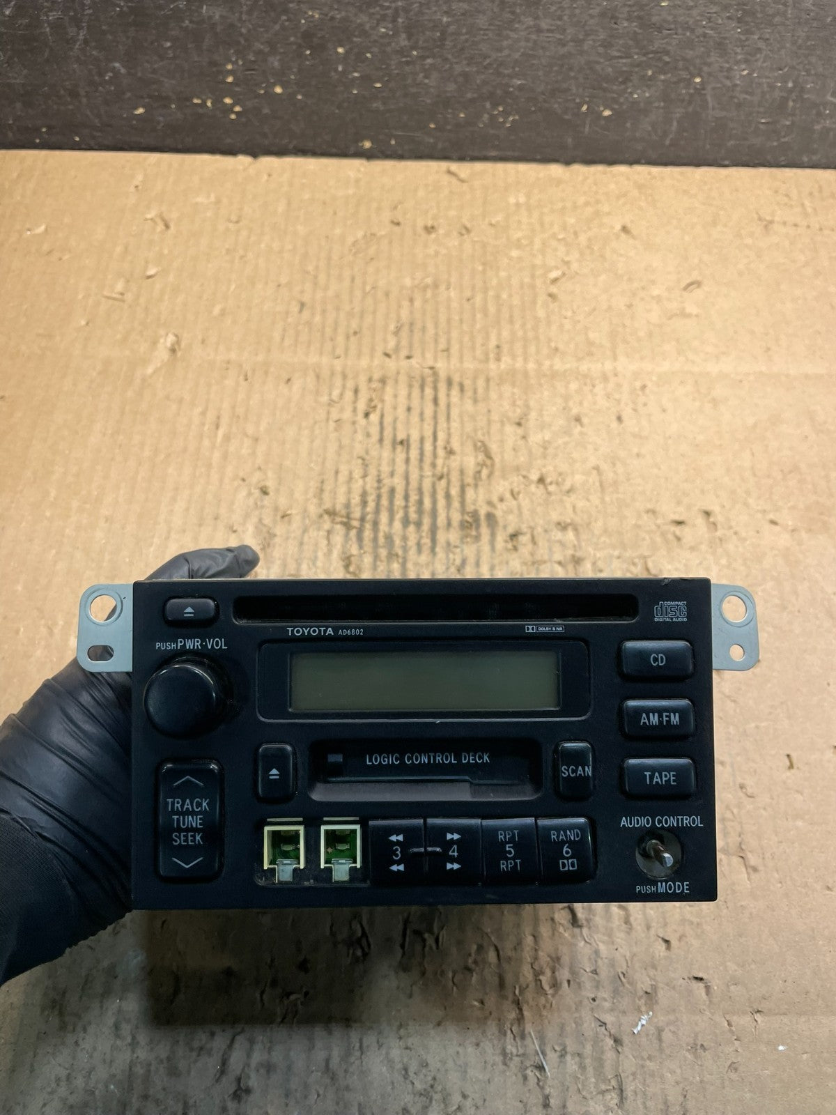 1999 to 2000 Toyota Sienna AM FM Casette Radio Receiver u9060 DG0