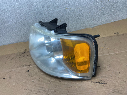 2003 - 2006 Ford Expedition Left Driver LH Side Headlight Halogen Oem AB5343 DW1