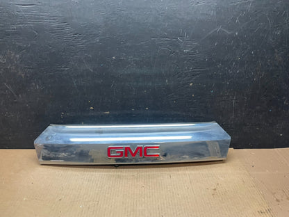 2011-2015 GMC Terrain Tailgate Liftgate Chrome Finish Molding Camera Oem j38790