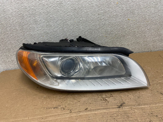2008 to 2013 Volvo XC70 V70 S80 Right Passenger Side Xenon Headlight AB4934 DW0