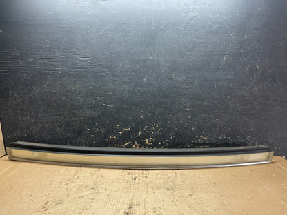 1991 - 1993 Oldsmobile 98 Ninety Eight Center Trunk Tail Light Z5835 DG0